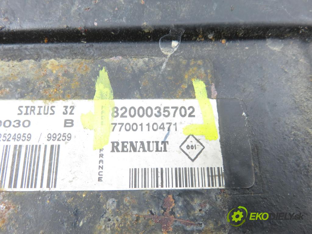 RENAULT SCENIC I (JA0/1_) MINIVAN 2000 79,00 1.6 - K4M 709 1598,00 Riadiaca jednotka Motor 8200035702 ; 7700110471 ; S110030030B