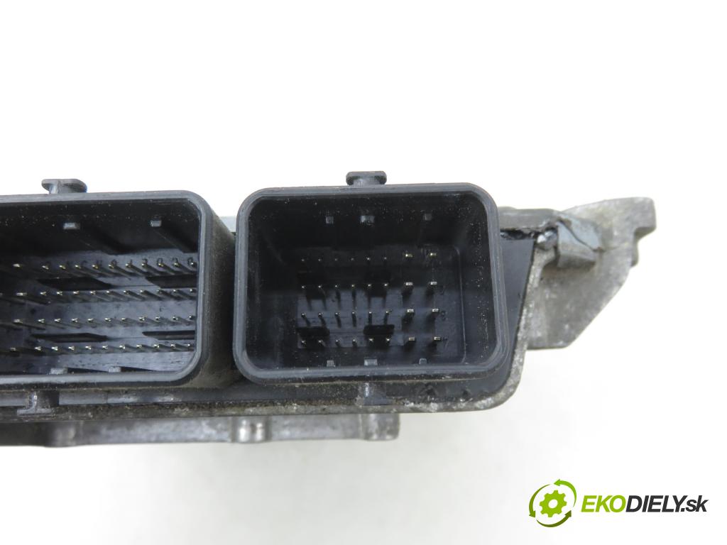 PEUGEOT PARTNER Combispace (5F) KOMBIVAN 2003 66,00 2.0 HDI - RHY (DW10TD) 1997,00 Riadiaca jednotka Motor 5WS40049CT ; 9650517880 ; 9647423380