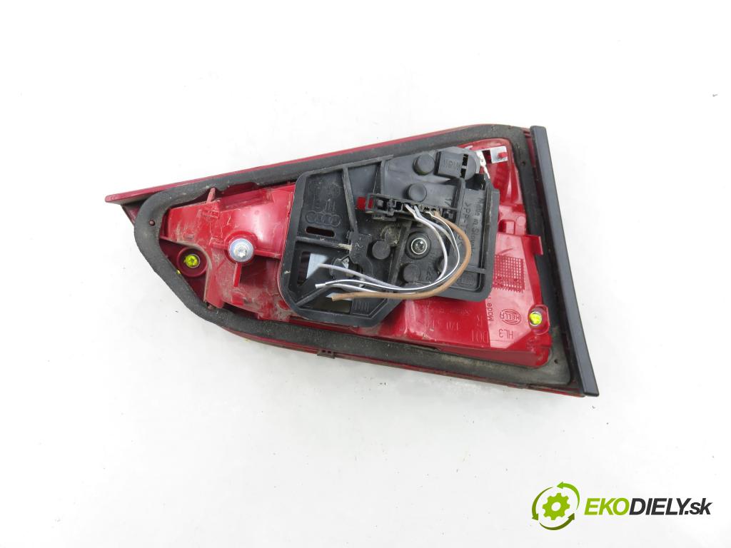 AUDI A4 (8K2, B8) SEDAN 2008 176,00 3.0 TDI quattro - CCWA 2967,00 Svetlo pravé zadné kufor 8K5945094K