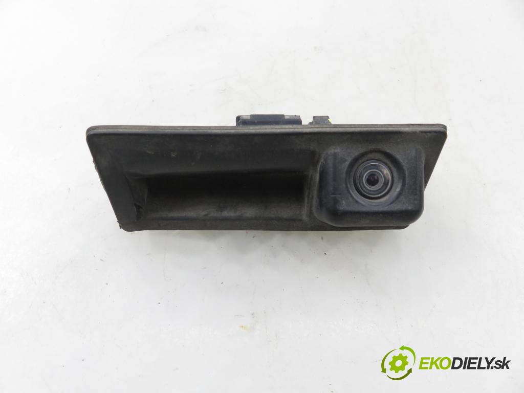 AUDI A4 (8K2, B8) SEDAN 2008 176,00 3.0 TDI quattro - CCWA 2967,00 KAMERA 5N0827566C