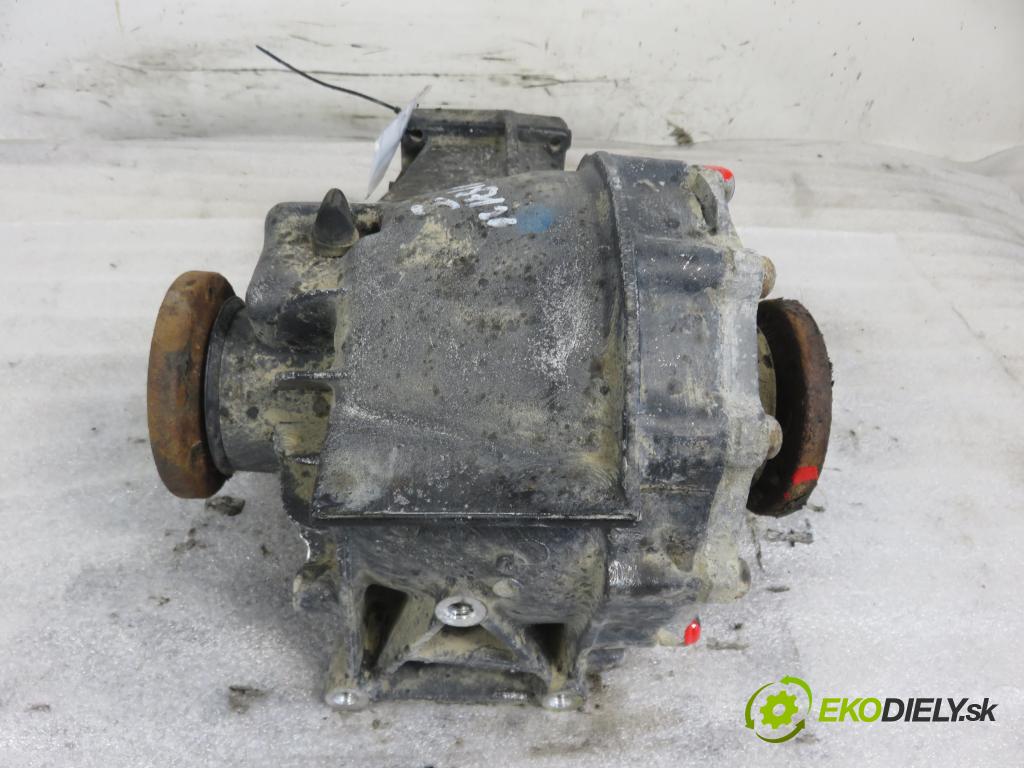 AUDI A6 Avant (4B5, C5) KOMBI 2003 125,00 2.4 quattro - BDV 2393,00 ,diferenciál CUB ; 271003