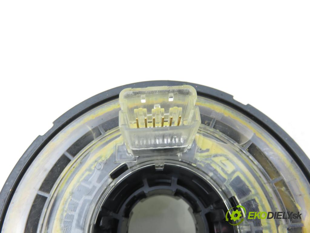 AUDI A4 (8K2, B8) SEDAN 2008 176,00 3.0 TDI quattro - CCWA 2967,00 PÁSKA: air BAG 8K0953568G