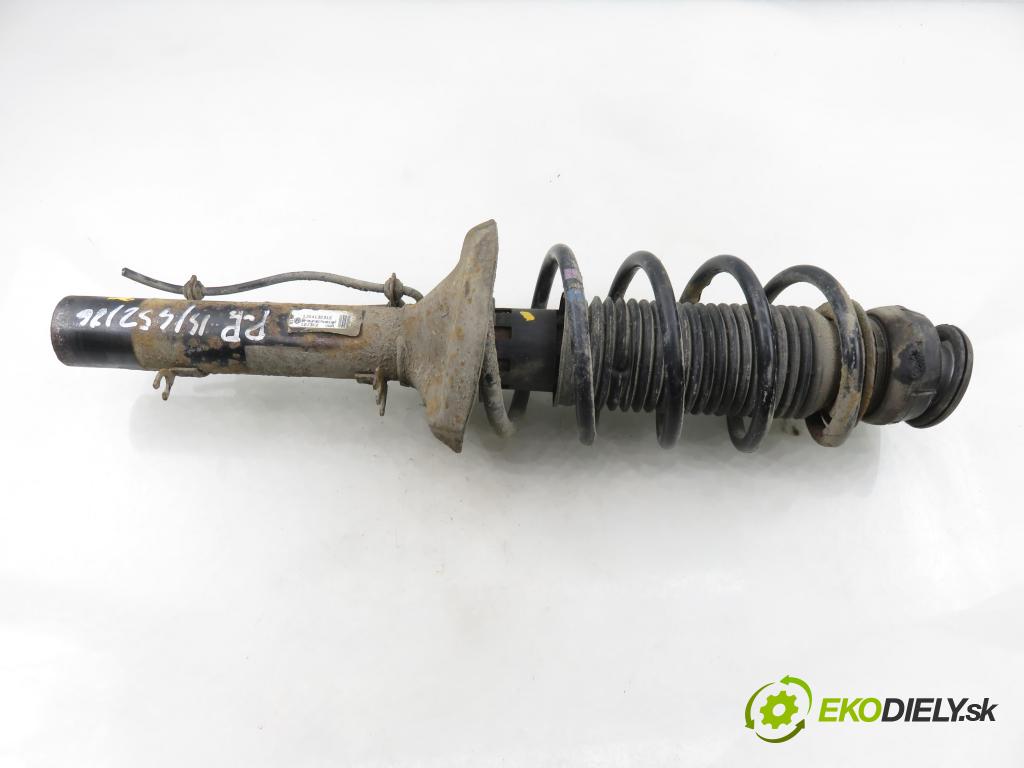 VW GOLF IV (1J1) HB 2003 55,00 1.4 16V - BCA 1390,00 MCPERSON PP 1J04130315