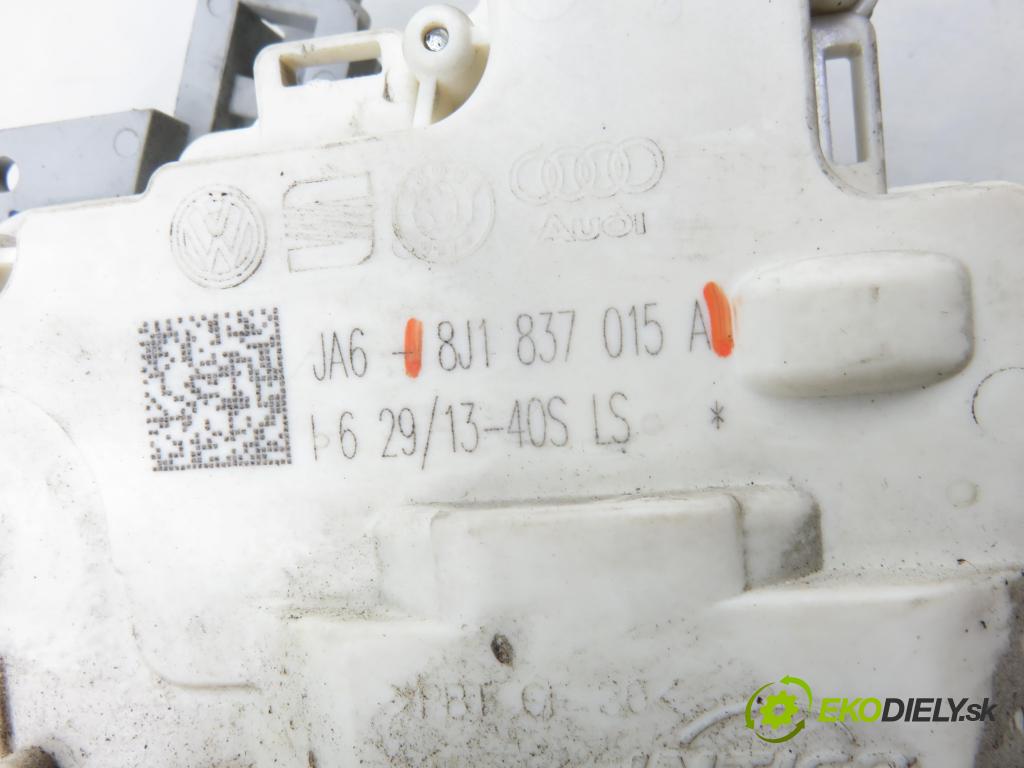 AUDI A4 (8K2, B8) SEDAN 2008 176,00 3.0 TDI quattro - CCWA 2967,00 zámok 8J1837015A