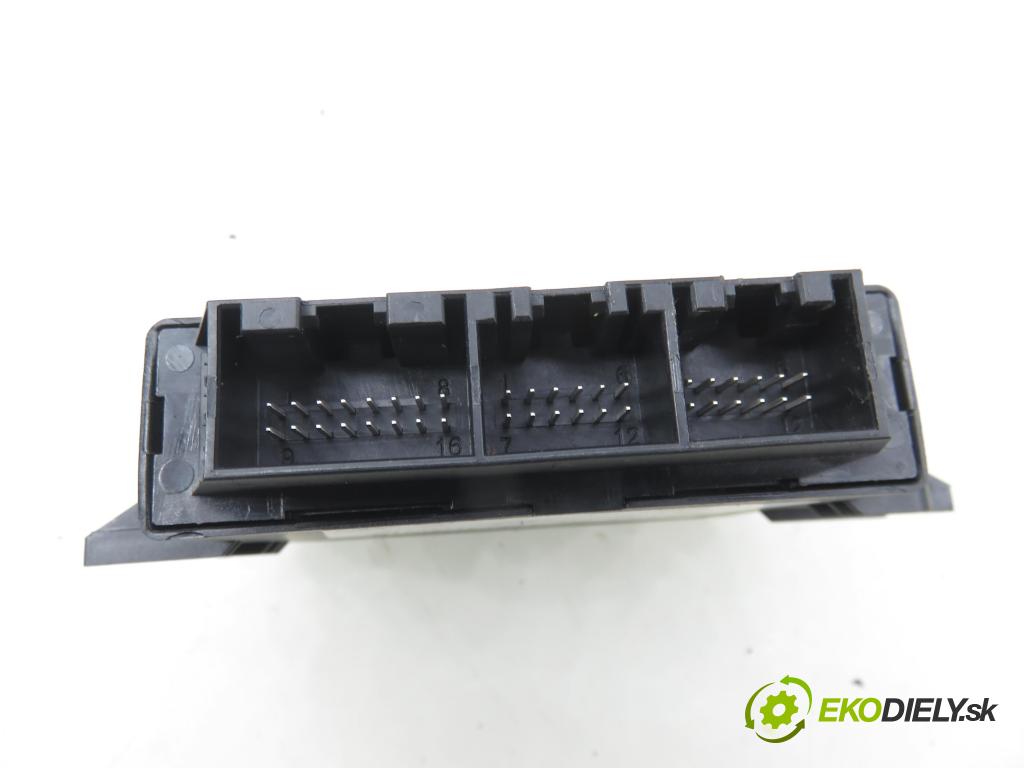 AUDI A4 (8K2, B8) SEDAN 2008 176,00 3.0 TDI quattro - CCWA 2967,00 MODUL 8K0919475C