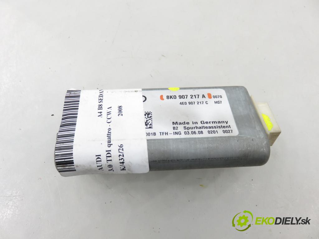 AUDI A4 (8K2, B8) SEDAN 2008 176,00 3.0 TDI quattro - CCWA 2967,00 KAMERA 8K0907217A