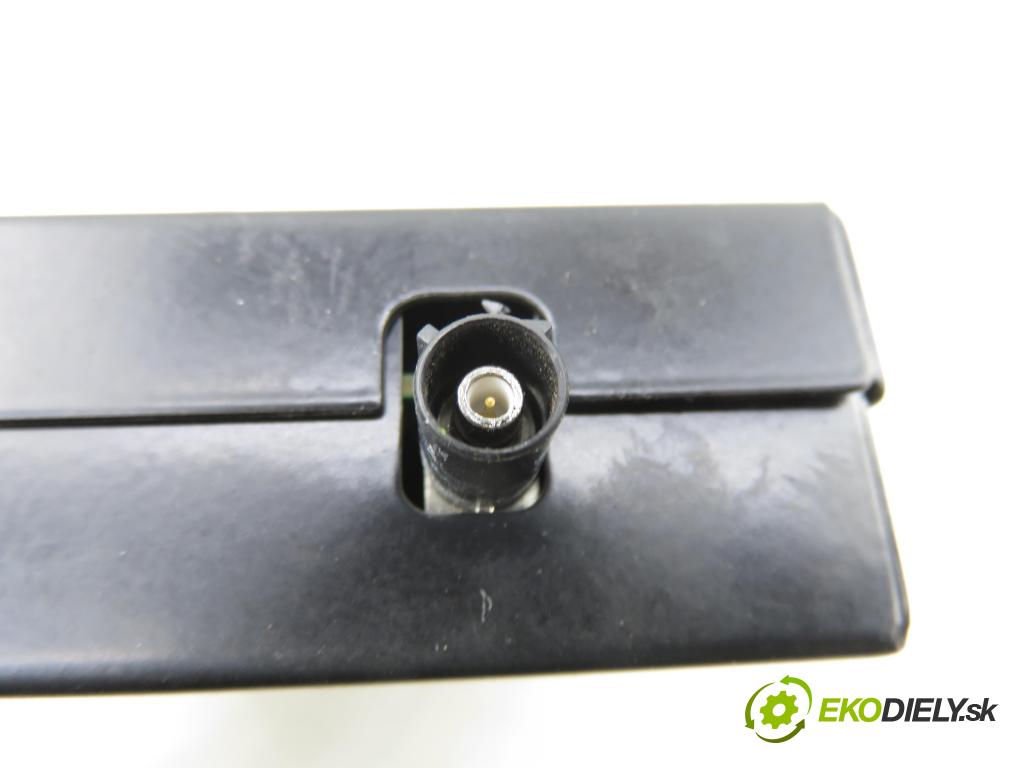 AUDI A4 (8K2, B8) SEDAN 2008 176,00 3.0 TDI quattro - CCWA 2967,00 riadiaca jednotka / MODUL INNE: AA7AD31A