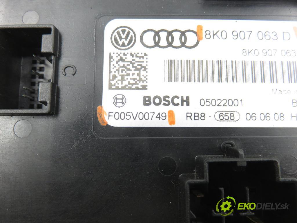 AUDI A4 (8K2, B8) SEDAN 2008 176,00 3.0 TDI quattro - CCWA 2967,00 MODUL komfortu 8K0907063D ; F005V00749