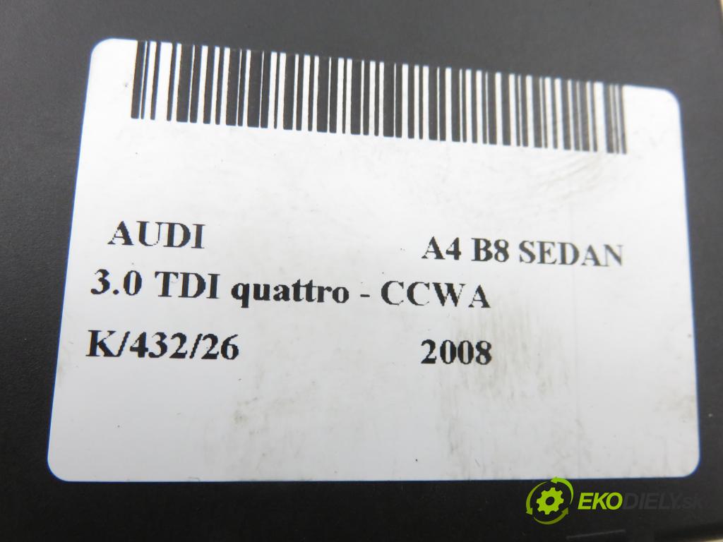 AUDI A4 (8K2, B8) SEDAN 2008 176,00 3.0 TDI quattro - CCWA 2967,00 řídící jednotka GATEWAY 8T0907468L