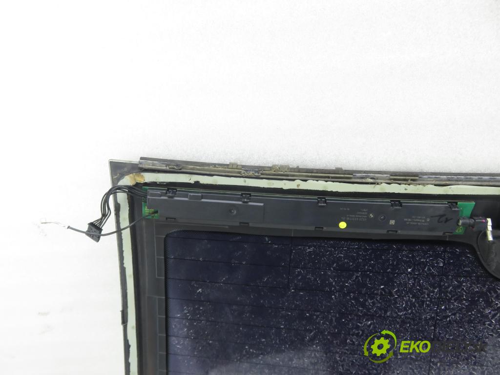 BMW 5 (E60) SEDAN 2005 0,00 530 d - M57 D30 (306D2) 2993,00 Okno zadná sedan