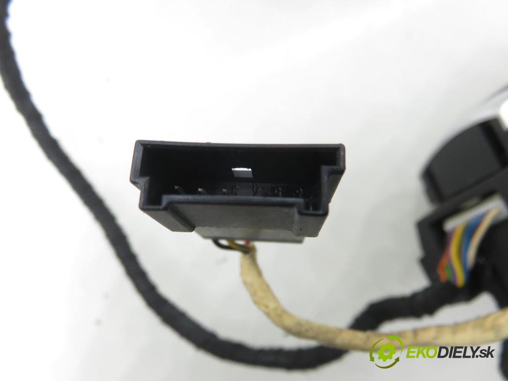 AUDI A4 (8K2, B8) SEDAN 2008 176,00 3.0 TDI quattro - CCWA 2967,00 ovladač rádia 4E0951527AF ; 4E0951527AG ; 4E0951527L