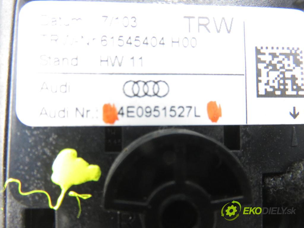 AUDI A4 (8K2, B8) SEDAN 2008 176,00 3.0 TDI quattro - CCWA 2967,00 ovladač rádia 4E0951527AF ; 4E0951527AG ; 4E0951527L