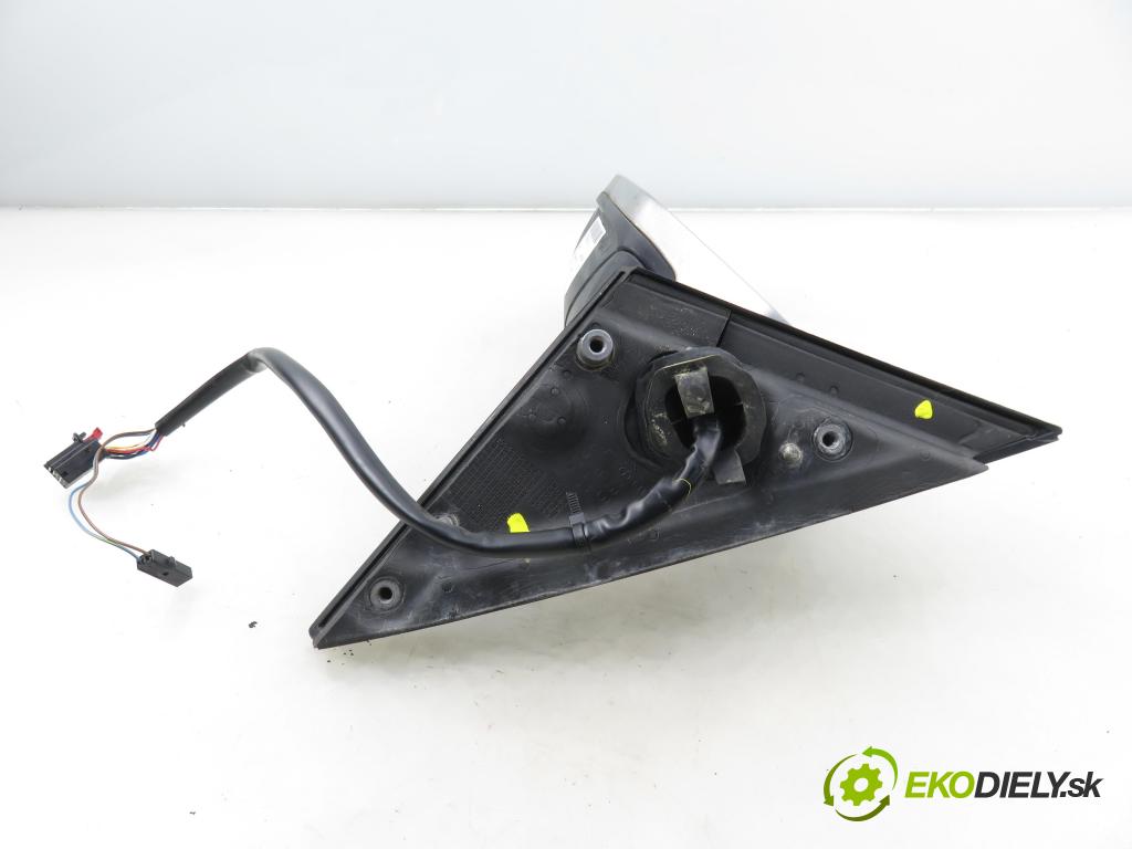 AUDI A4 (8K2, B8) SEDAN 2008 176,00 3.0 TDI quattro - CCWA 2967,00 Spätné zrkadlo LE