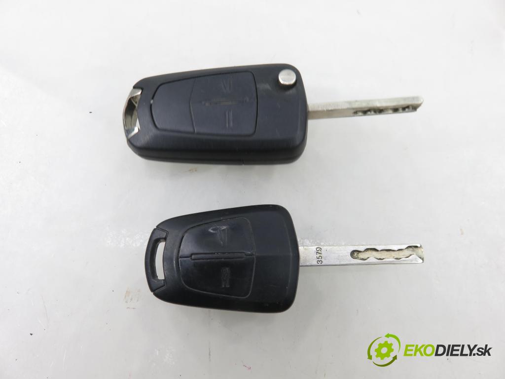 OPEL CORSA D (S07) HB 2011 0,00 1.2 - A 12 XER 1229,00 spinačka / zámky 56155