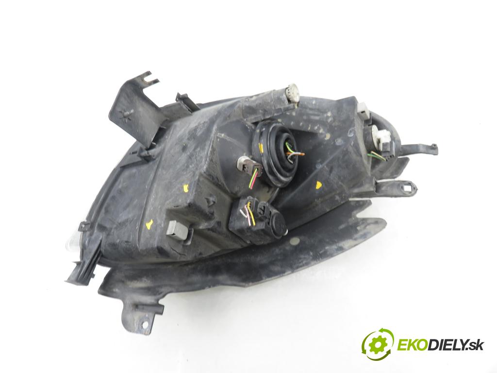 CITROEN XSARA PICASSO (N68) MINIVAN 2001 85,00 1.8 16V - 6FZ (EW7J4) 1749,00 Svetlo LP 9631495180