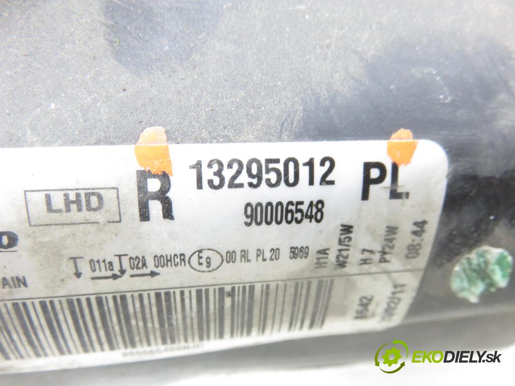 OPEL CORSA D (S07) HB 2011 0,00 1.2 - A 12 XER 1229,00 Svetlo PP 13295012