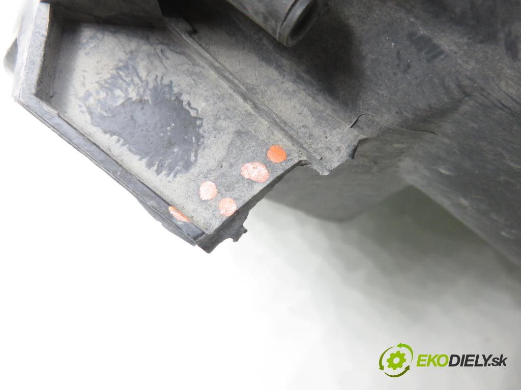 OPEL CORSA D (S07) HB 2011 0,00 1.2 - A 12 XER 1229,00 Svetlo PP 13295012