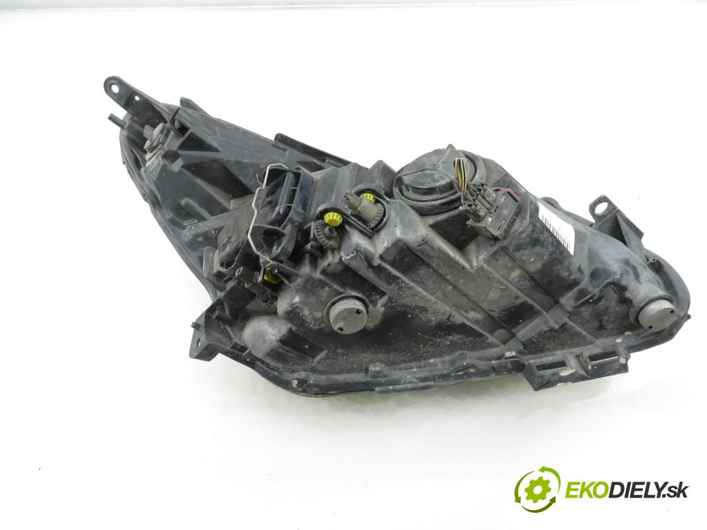 OPEL CORSA D (S07) HB 2011 0,00 1.2 - A 12 XER 1229,00 Svetlo LP 13295011