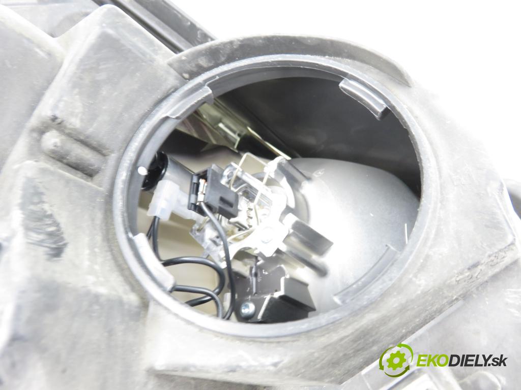 OPEL CORSA D (S07) HB 2011 0,00 1.2 - A 12 XER 1229,00 Svetlo LP 13295011