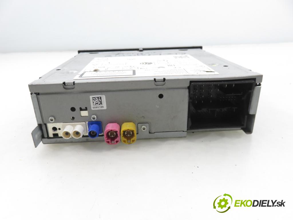 VW GOLF VII Variant (BA5, BV5) KOMBI 2019 850,00 1.6 TDI CR 115 - DGTE 1598,00 CZYTNIK navigace 3Q0035846B (Elektrosoučásti ostatní)