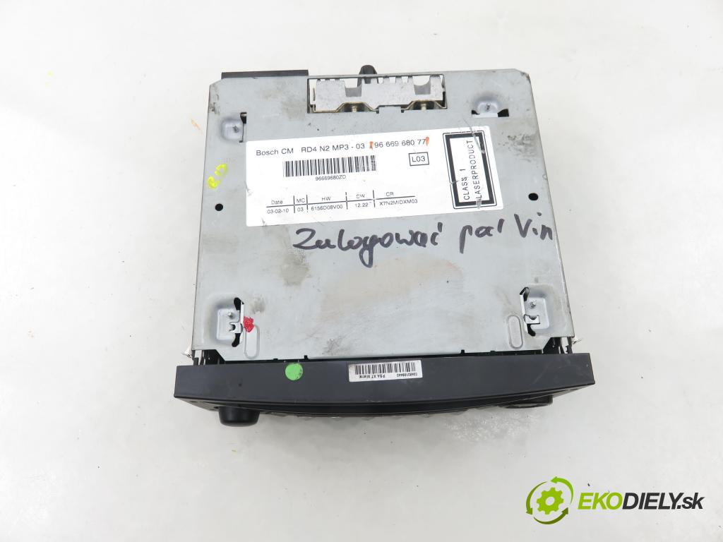 CITROEN C5 III (RD_) SEDAN 2010 80,00 1.6 HDi 110 - 9HZ (DV6TED4) 1560,00 RADIO CD 9666968077