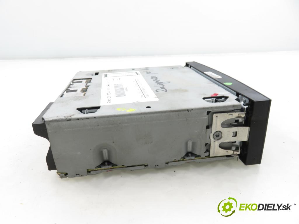 CITROEN C5 III (RD_) SEDAN 2010 80,00 1.6 HDi 110 - 9HZ (DV6TED4) 1560,00 RADIO CD 9666968077