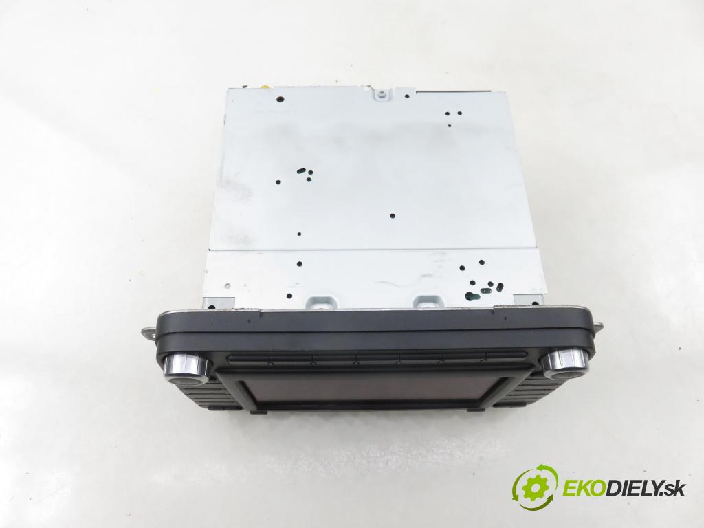 VW PASSAT B6 Variant (3C5) KOMBI 2006 103,00 2.0 TDI PD 8V 140 - BMP 1968,00 RADIO CD 1T0035194D