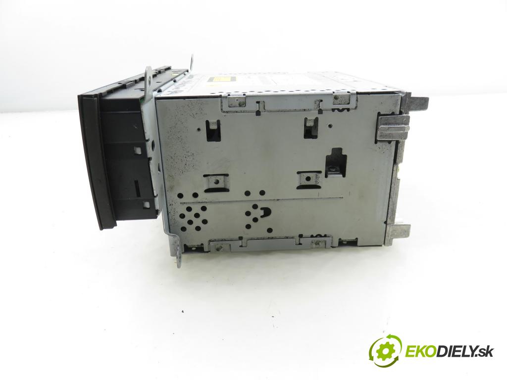 AUDI A5 (8T3) COUPE 2009 140,00 2.7 TDI - CGKA 2698,00 RADIO CD 8T1035186C