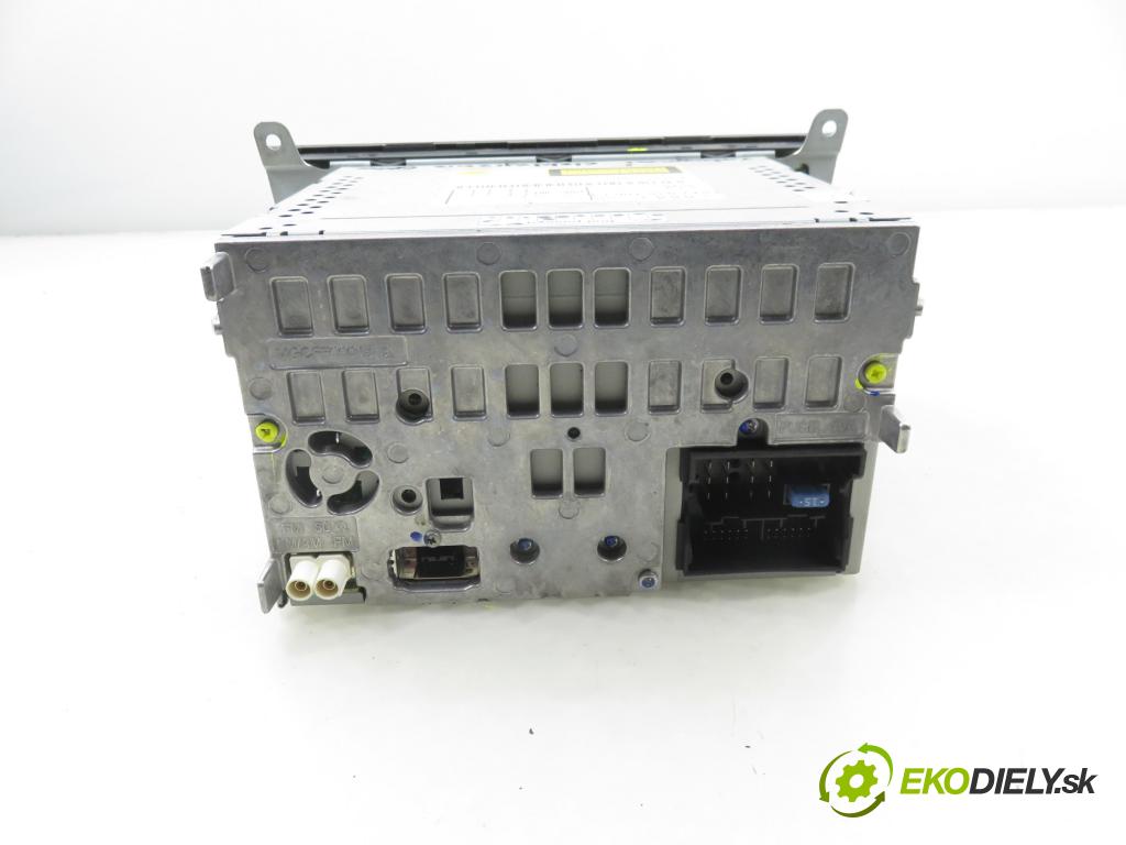 AUDI A5 (8T3) COUPE 2009 140,00 2.7 TDI - CGKA 2698,00 RADIO CD 8T1035186C