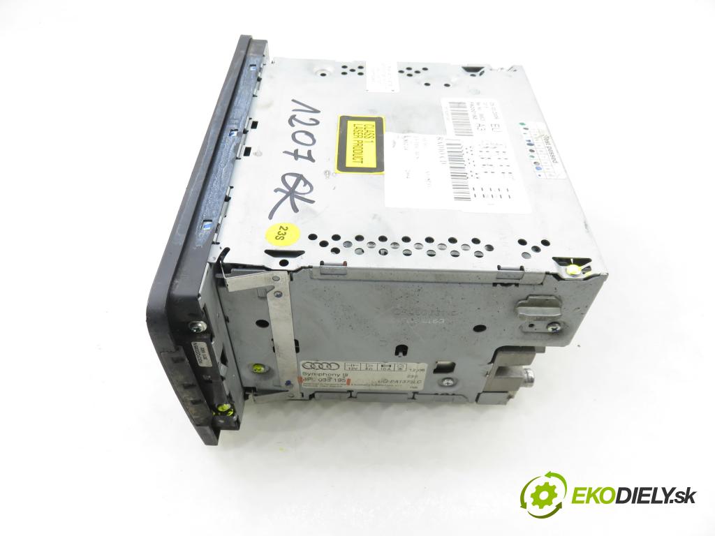 AUDI A3 (8P1) HB 2004 77,00 1.9 TDI - BLS 1896,00 RADIO CD modul 8P0035195