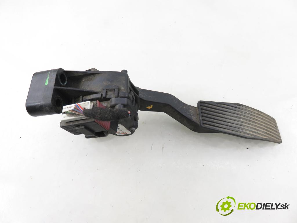 OPEL ASTRA G liftback (T98) HB 2003 55,00 1.7 DTI 16V - Y 17 DT 1686,00 Potenciometer plynu 9157998BK ; 6PV00811200 (Potenciometer plynového pedálu)