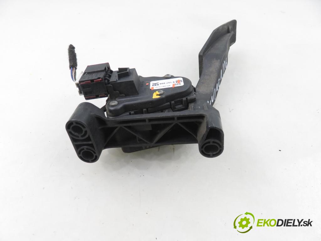 OPEL ASTRA G liftback (T98) HB 2003 55,00 1.7 DTI 16V - Y 17 DT 1686,00 Potenciometer plynu 9157998BK ; 6PV00811200 (Potenciometer plynového pedálu)