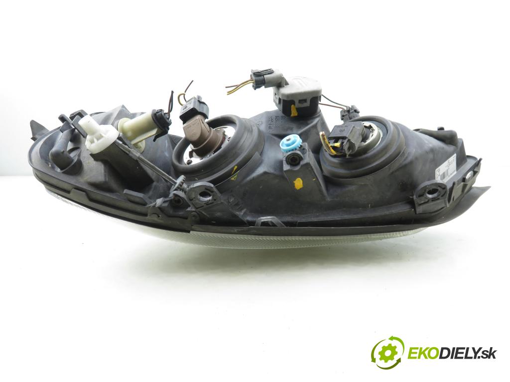 OPEL ASTRA G liftback (T98) HB 2003 55,00 1.7 DTI 16V - Y 17 DT 1686,00 Svetlo PP