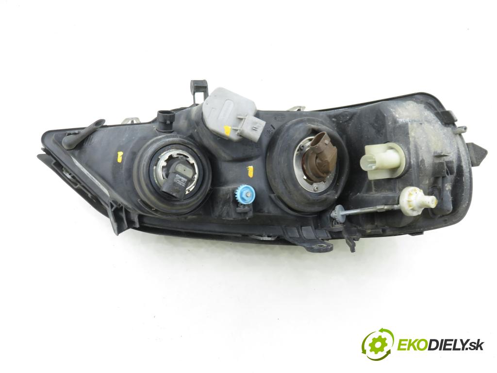 OPEL ASTRA G liftback (T98) HB 2003 55,00 1.7 DTI 16V - Y 17 DT 1686,00 Svetlo LP