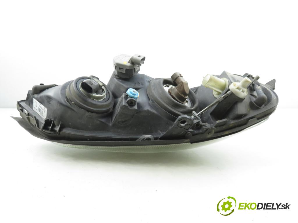 OPEL ASTRA G liftback (T98) HB 2003 55,00 1.7 DTI 16V - Y 17 DT 1686,00 Svetlo LP