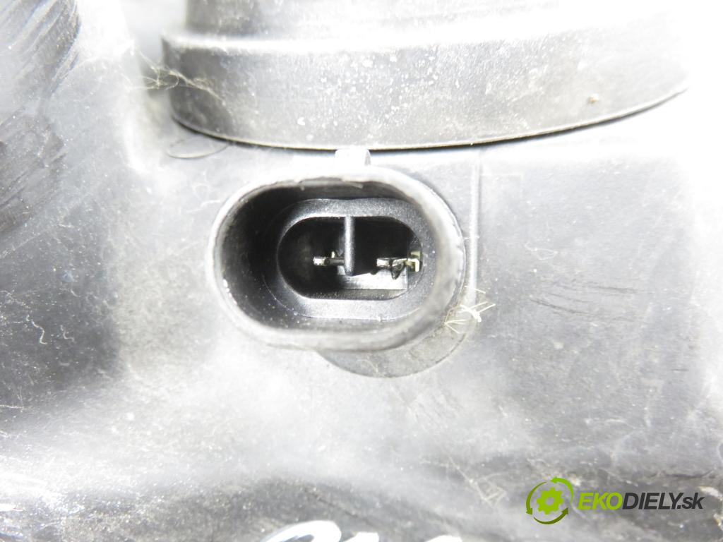 OPEL ASTRA G liftback (T98) HB 2003 55,00 1.7 DTI 16V - Y 17 DT 1686,00 Svetlo LP