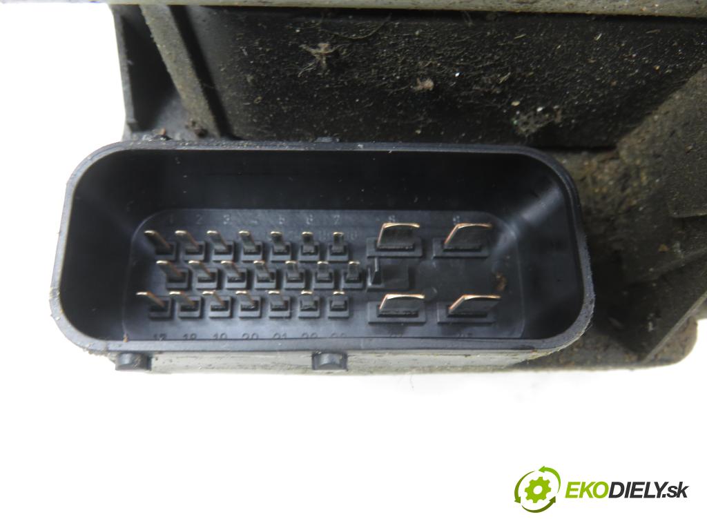 VW POLO (6N1) HB 1997 44,00 1.4 60 1390,00 Pumpa ABS 1J0614117A ; 1J0907379 ; 10094603203 (Pumpa ABS)