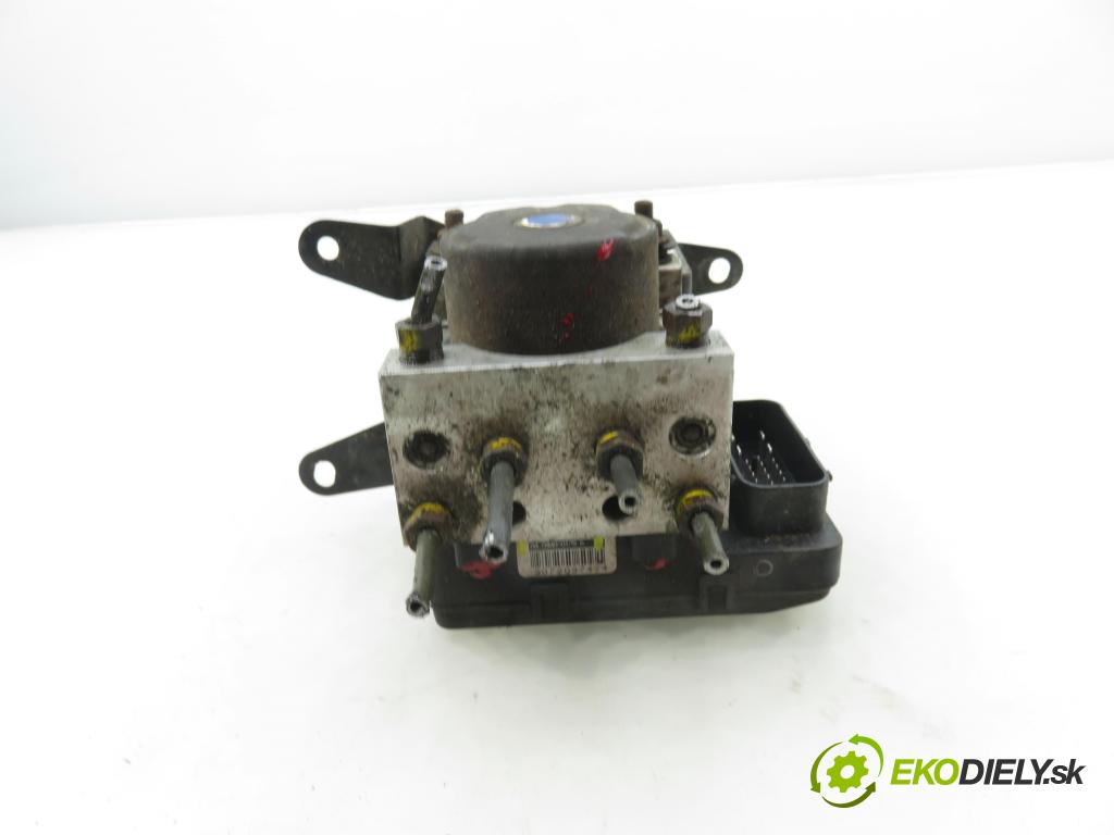 HONDA JAZZ II (GD_, GE3, GE2) HB 2002 61,00 1.3 (GD1) - L13A1 1339,00 Pumpa ABS A4044001296 (Pumpa ABS)