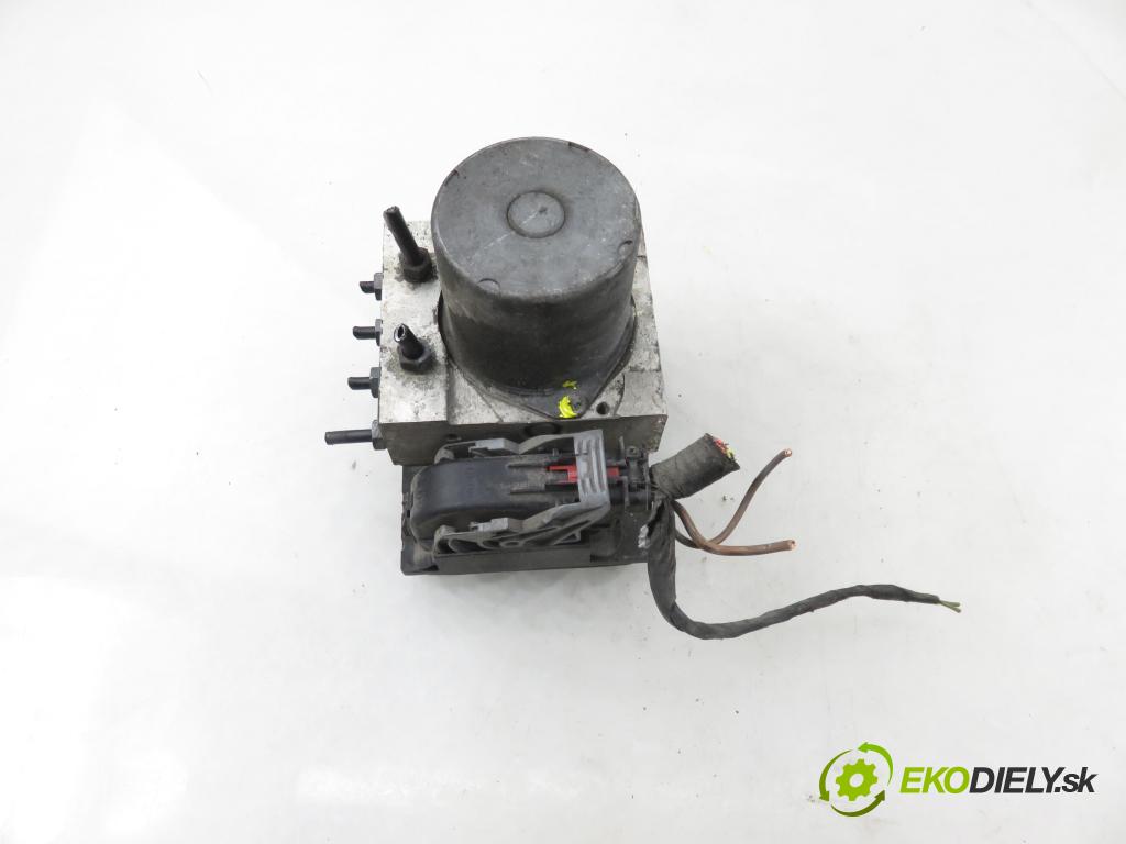 AUDI A4 (8K2, B8) SEDAN 2008 176,00 3.0 TDI quattro - CCWA 2967,00 Pumpa ABS 0265950937 ; 8K0907379S ; 0265236087 (Pumpa ABS)