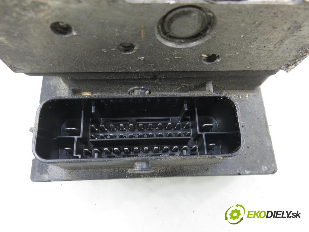 AUDI A4 (8K2, B8) SEDAN 2008 176,00 3.0 TDI quattro - CCWA 2967,00 Pumpa ABS 0265950937 ; 8K0907379S ; 0265236087 (Pumpa ABS)