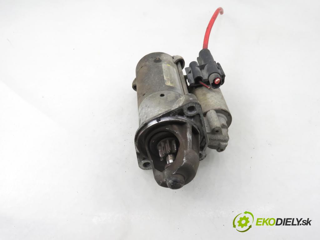 FORD FOCUS Turnier (DNW) KOMBI 2001 74,00 1.6 16V - FYDC 1596,00 Štartér 98AB11000CD (Štartér)