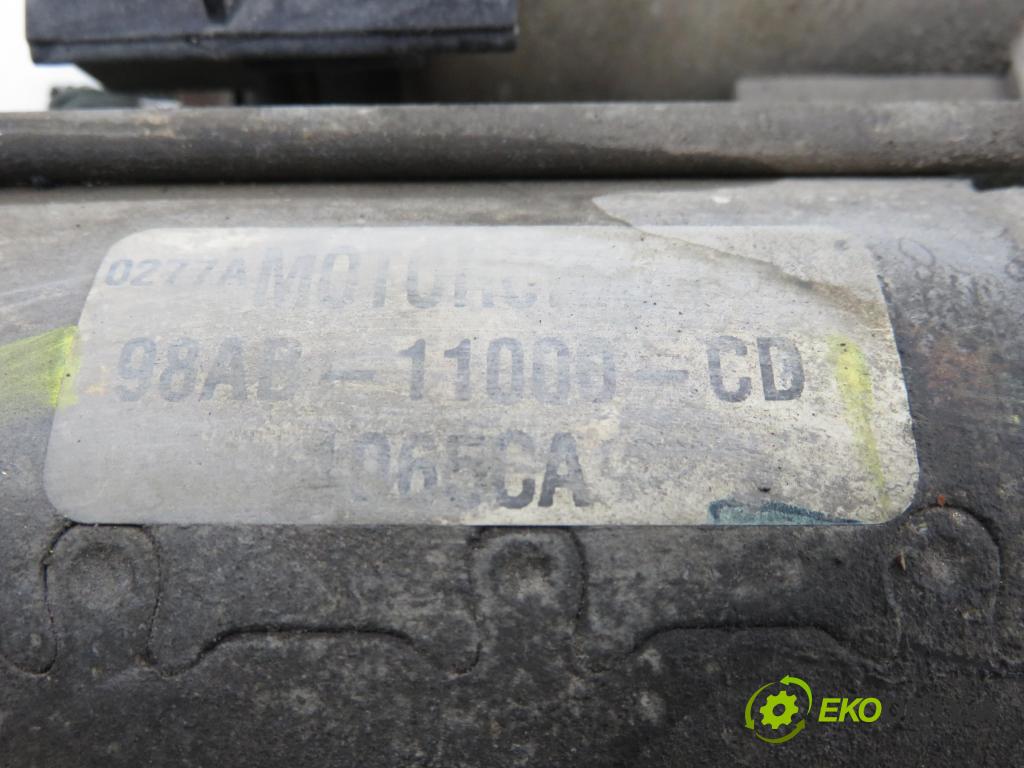 FORD FOCUS Turnier (DNW) KOMBI 2001 74,00 1.6 16V - FYDC 1596,00 Štartér 98AB11000CD (Štartér)