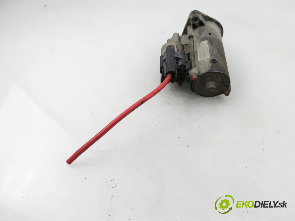 FORD FOCUS Turnier (DNW) KOMBI 2001 74,00 1.6 16V - FYDC 1596,00 Štartér 98AB11000CD (Štartér)