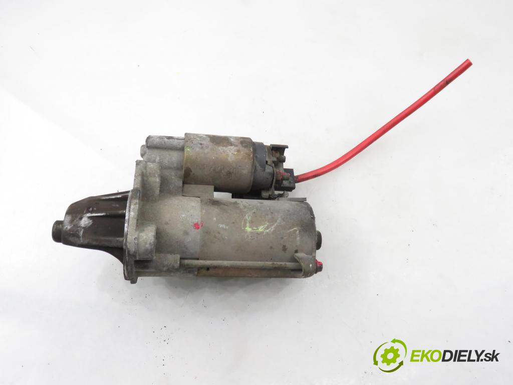 FORD FOCUS Turnier (DNW) KOMBI 2001 74,00 1.6 16V - FYDC 1596,00 Štartér 98AB11000CD (Štartér)