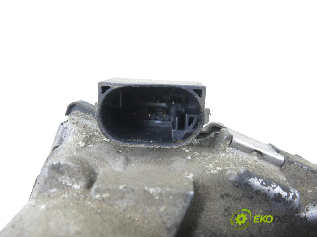 OPEL CORSA C (X01) HB 2001 43,00 1.0 12V 58 - Z 10 XE 973,00 Škrtiaca klapka 9157512 ; 0280750044 (Škrtiaca klapka)