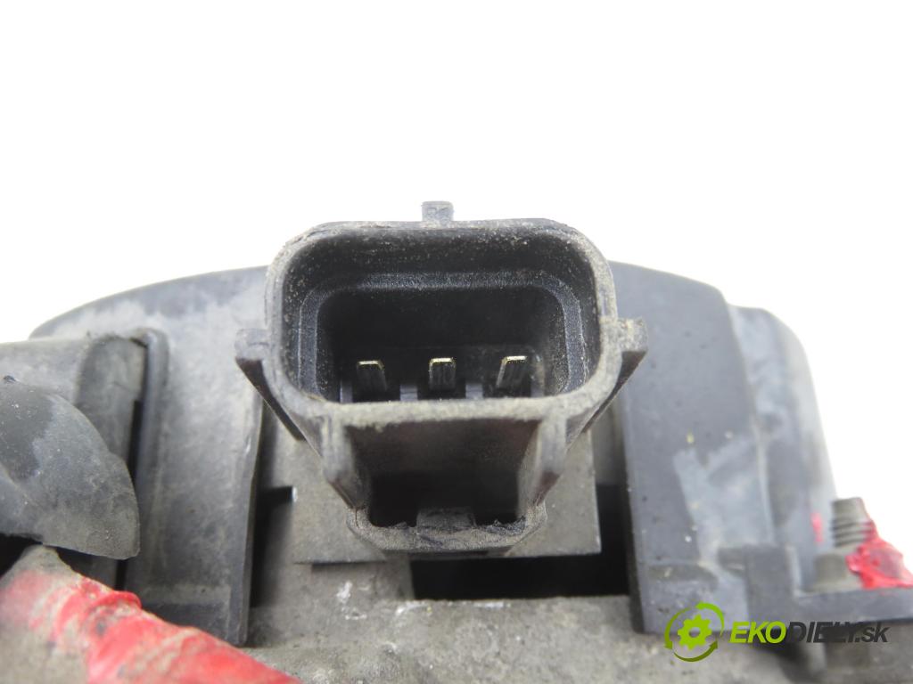 FORD FOCUS Turnier (DNW) KOMBI 2001 74,00 1.6 16V - FYDC 1596,00 Alternátor 98AB10300GH ; 63321679 (Alternátor)