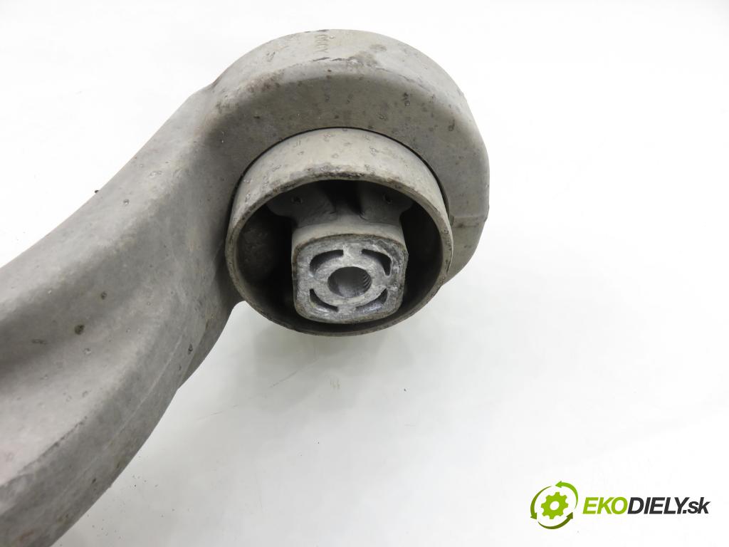 AUDI A4 (8K2, B8) SEDAN 2008 176,00 3.0 TDI quattro - CCWA 2967,00 Rameno dolné ľavy zadný 8K0407695E