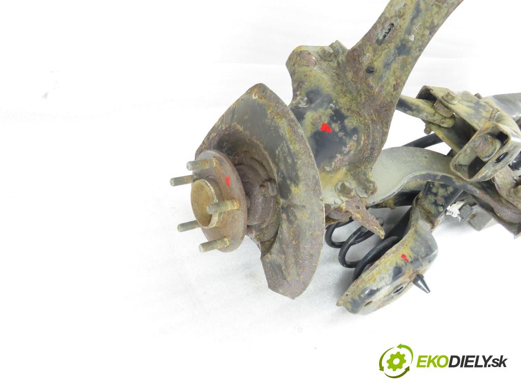 VOLVO V50 (MW) KOMBI 2005 103,00 2.4 - B 5244 S5 2435,00 zadné