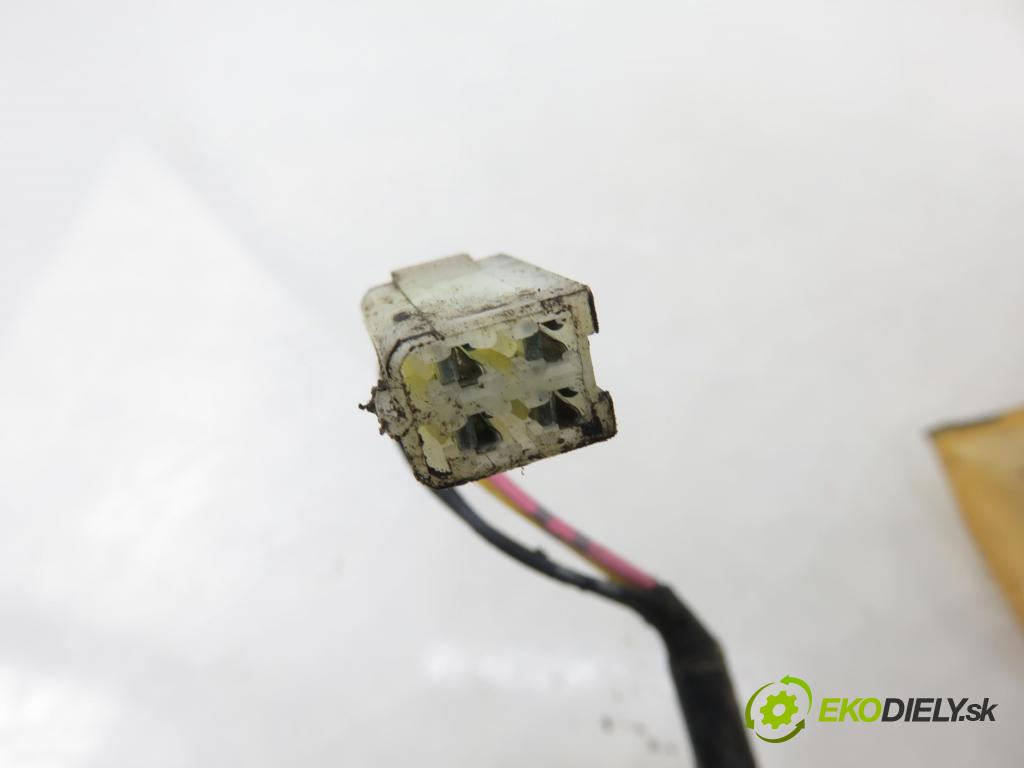 SUZUKI LIANA (ER) HB 2004 0,00 1.6 4WD - M16A 1586,00 Pumpa paliva