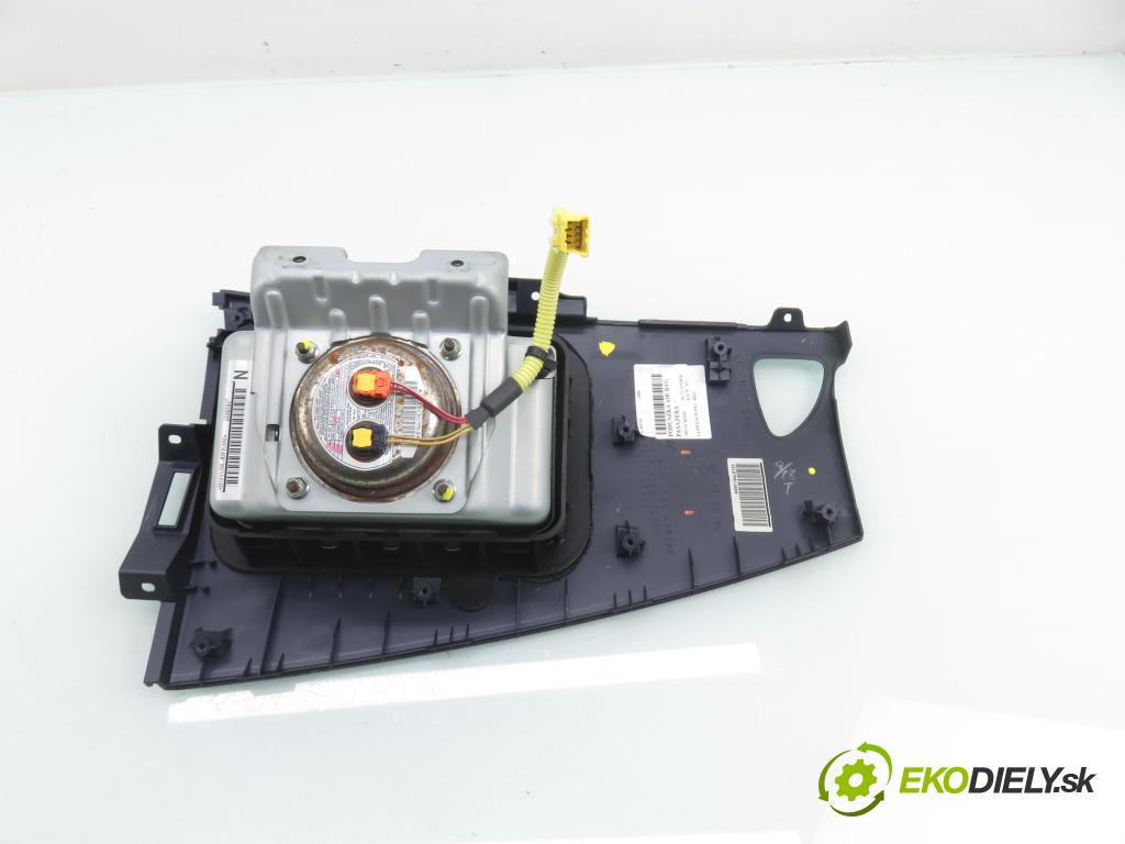 MITSUBISHI OUTLANDER II (CW_W) SUV 2008 125,00 2.4 MIVEC 4WD (CW5W) - 4B12 2360,00 AirBag air BAG CESTUJÍCÍ: 7030A182XA